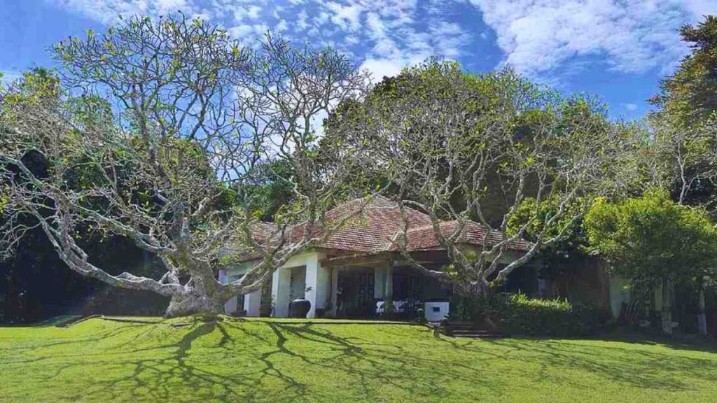 Sustainable tropical resort inspired by Geoffrey Bawa’s design philosophy